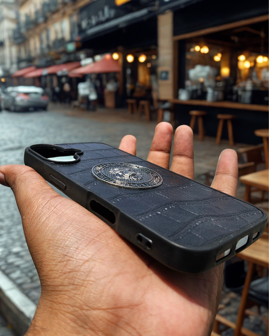 IPHONE APPLE LEATHER SANATA BARBARA 3D LION WITH SILVER IN BLACK